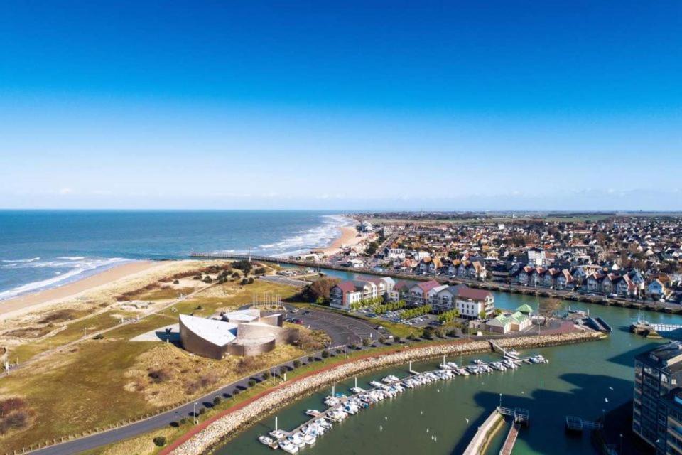 Ancre - Vue Sur Mer - Port Courseulles-Sur-Mer Bagian luar foto